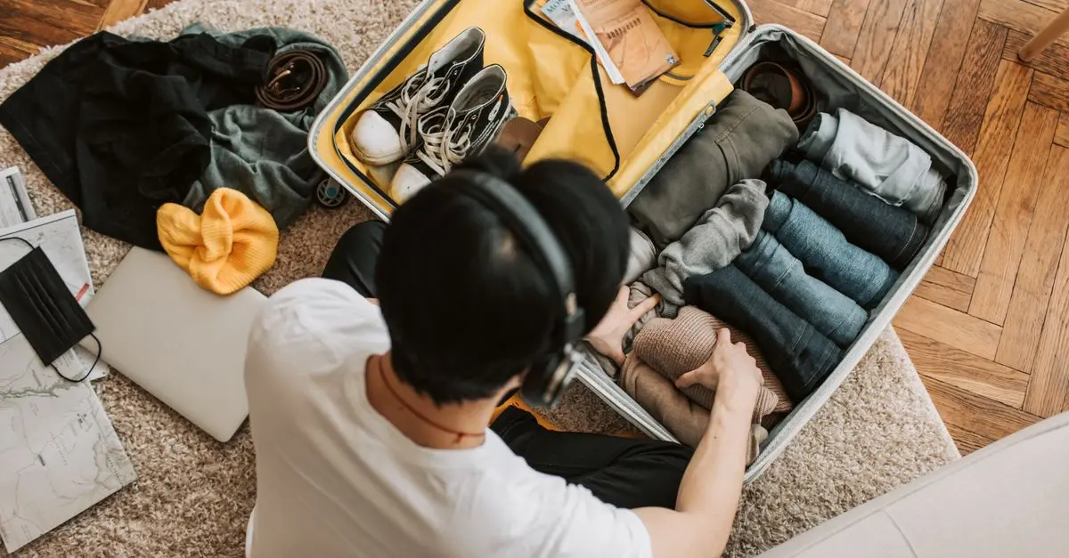 Comment Préparer une Valise Intelligente pour l'Avion
