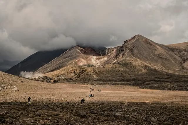 Les Meilleures Destinations à Explorer pour Voyageurs Aventureux