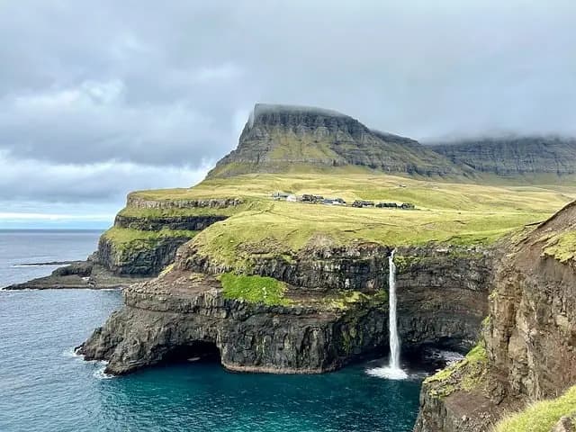 Les Destinations Inattendues pour un Voyage Unique
