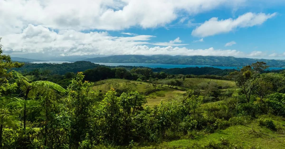 Les 5 Destinations Écoresponsables à Explorer pour un Voyage Unique